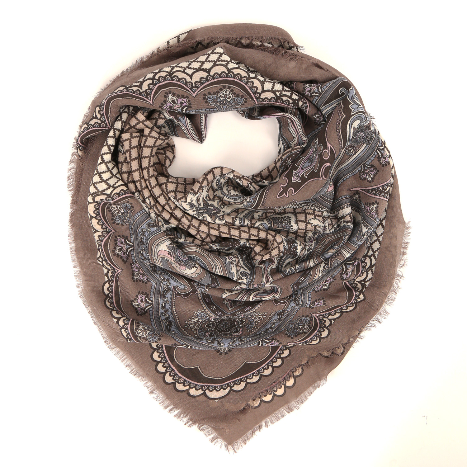 VFS1006-3 Платок жен.  15% шерсть, 85% модал разм.110х110 FABRETTI