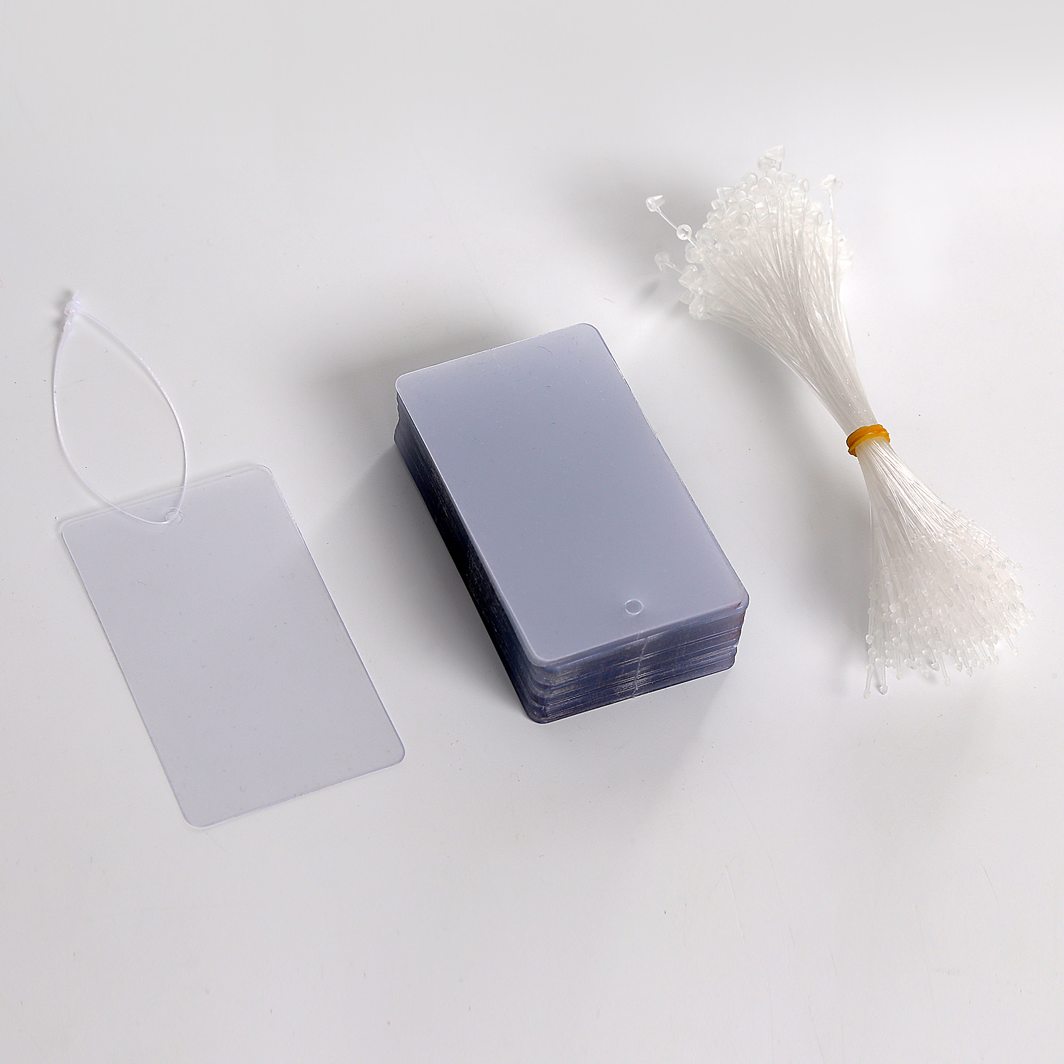 Бирка пластиковая  5,3х9 200 шт.