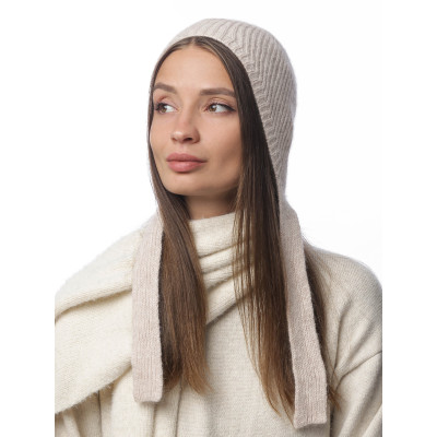 DW118-13 Fabretti Шапка женская 40% шерсть енота, 15% шерсть, 25% вискоза, 20% нейлон